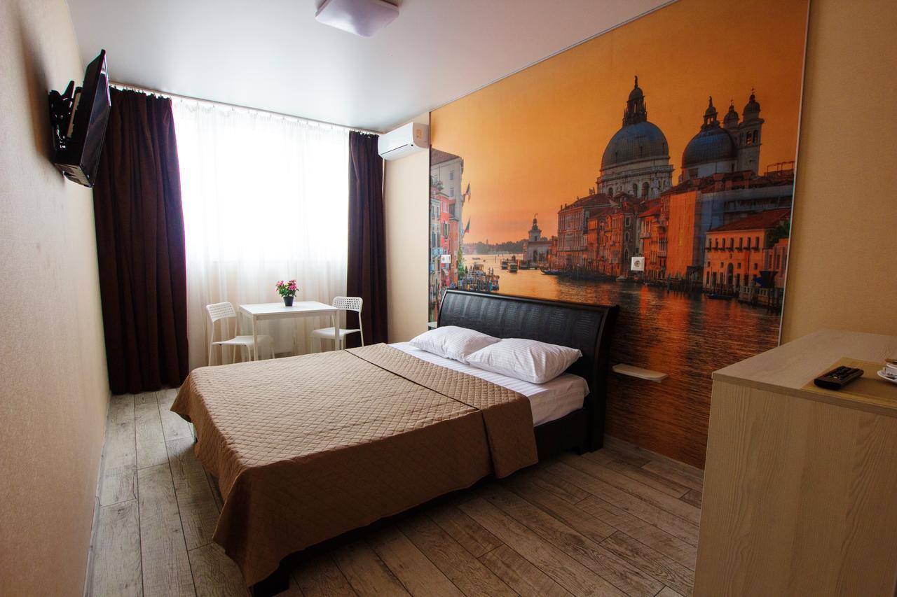 Apartment East White Kyiv