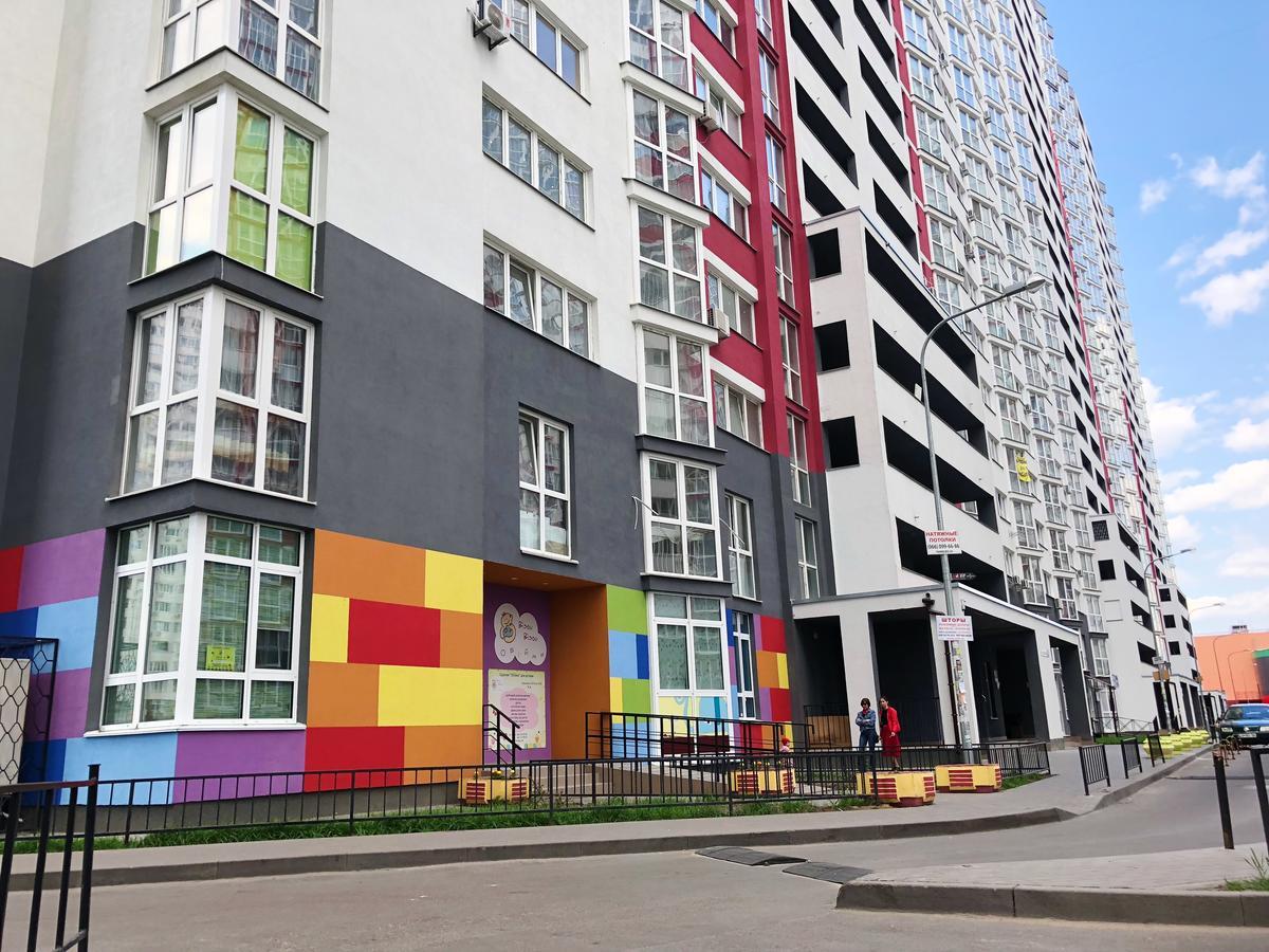 East White Apartment